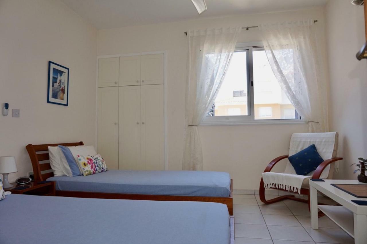 فيلا Aurora Townhouse - Complimentary Paphos Airport Transport المظهر الخارجي الصورة