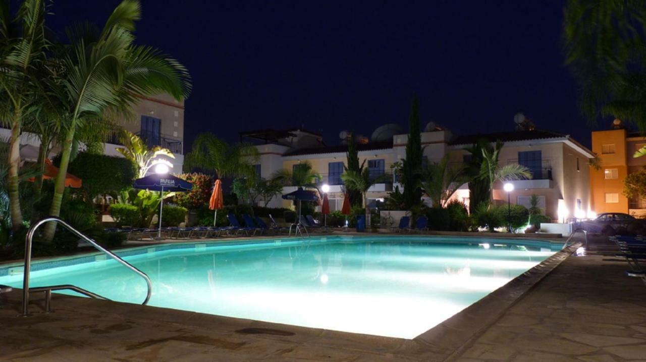 فيلا Aurora Townhouse - Complimentary Paphos Airport Transport المظهر الخارجي الصورة